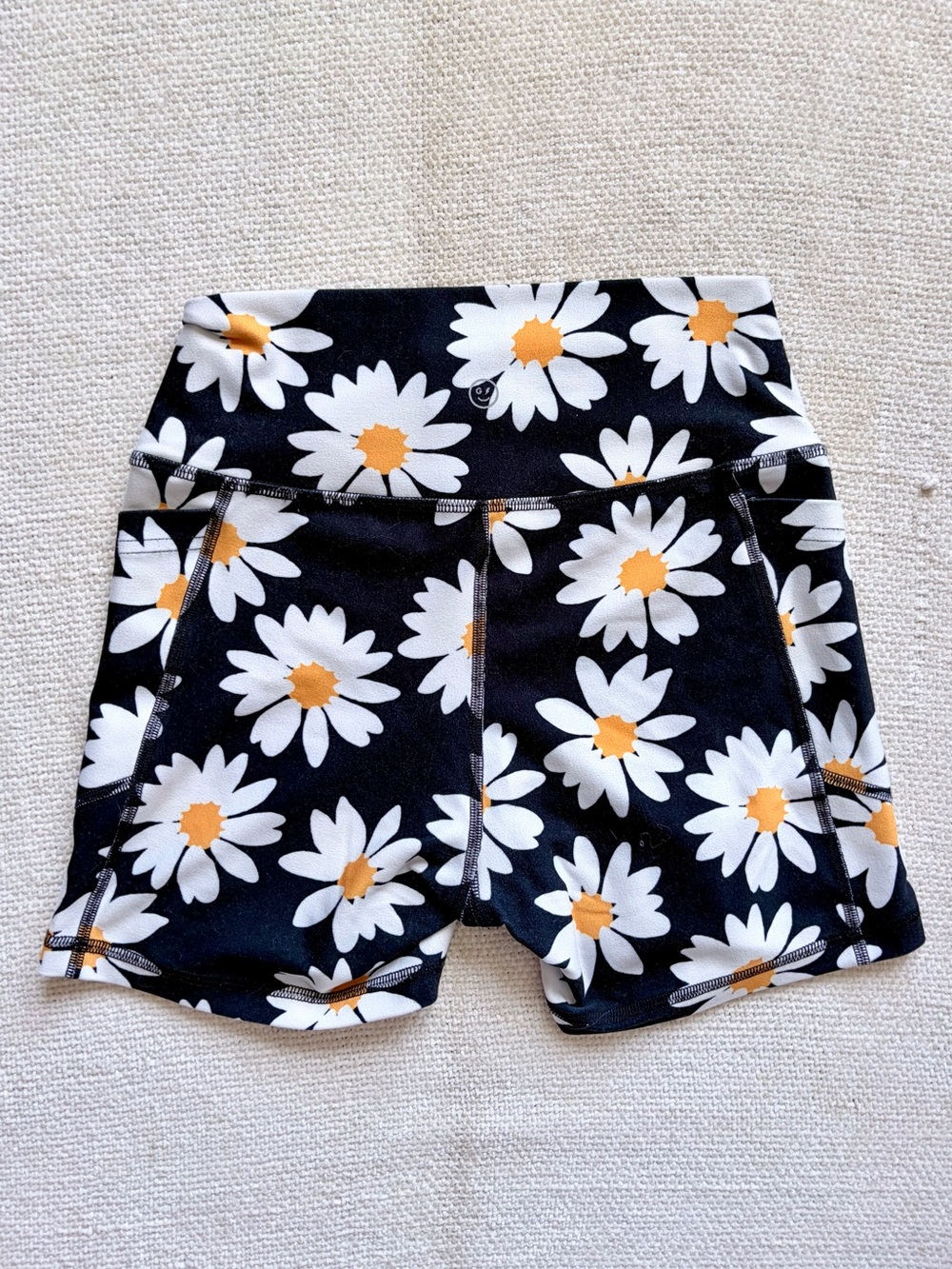 Daisy Crop Top Sports Bra + Bike Shorts Matching Set — Small Top / XS Bottom - Picture 9 of 14